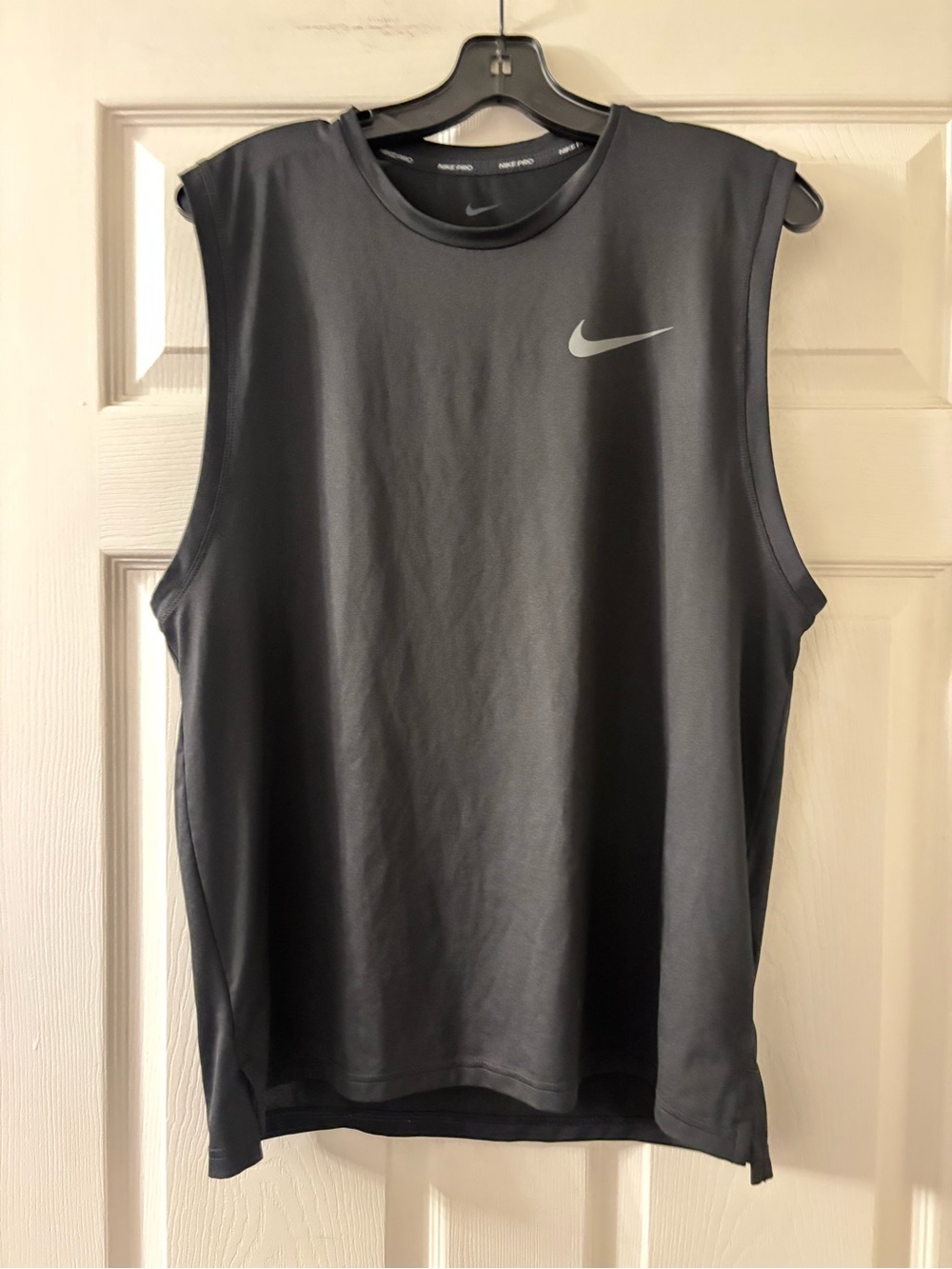 Nike Men’s  Black Sleeveless Dri-FIT Training Tank
